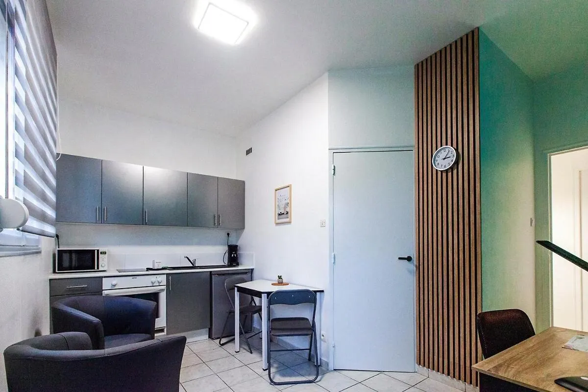 Studio Lumineux Idealement Situe Bais  Apartment Bais (Ille-et-Vilaine)